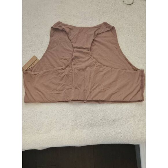 Skims racerback bra Nwt - Picture 6 of 9